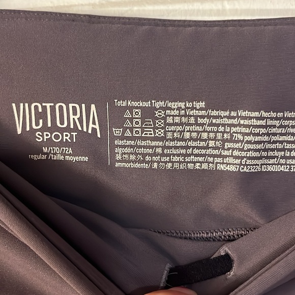 Total Knockout Leggings by Victoria’s Secret - Picture 3 of 7